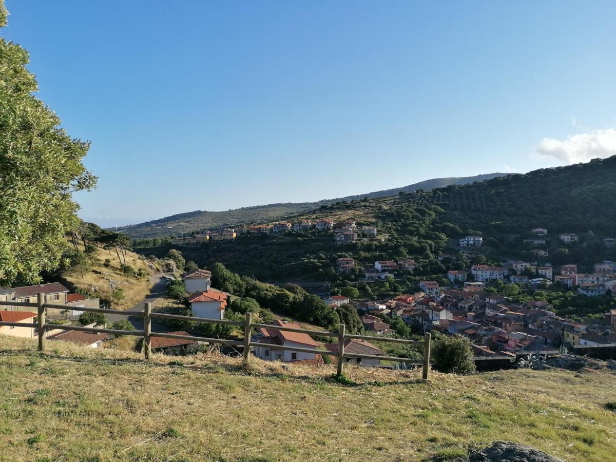 Deiana Bed & Breakfast Santu Lussurgiu Exterior foto