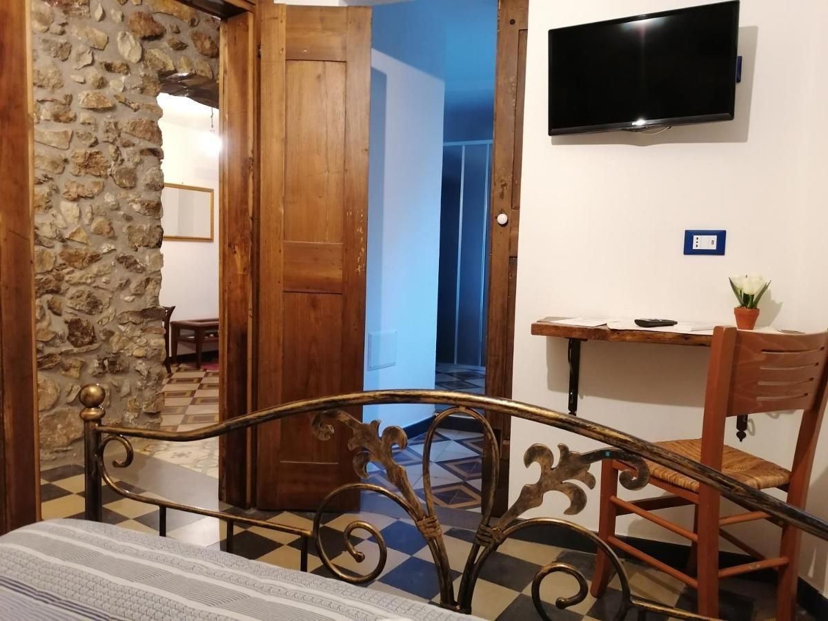Deiana Bed & Breakfast Santu Lussurgiu Exterior foto