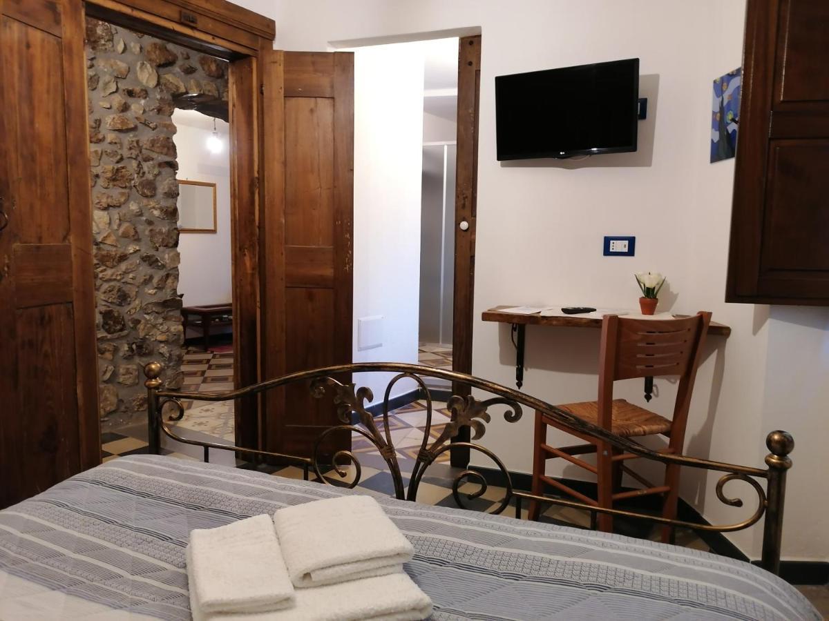 Deiana Bed & Breakfast Santu Lussurgiu Exterior foto