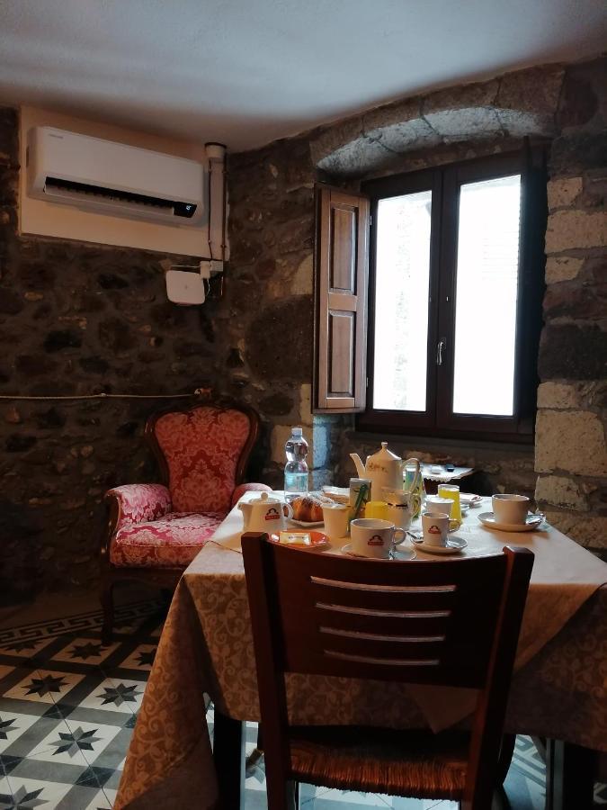Deiana Bed & Breakfast Santu Lussurgiu Exterior foto