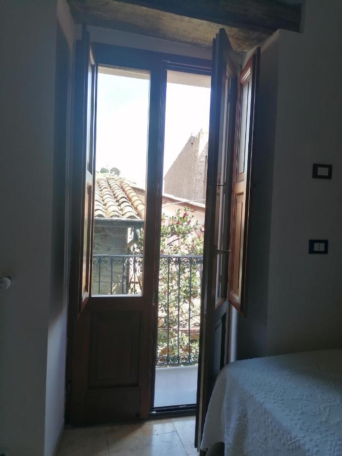 Deiana Bed & Breakfast Santu Lussurgiu Exterior foto